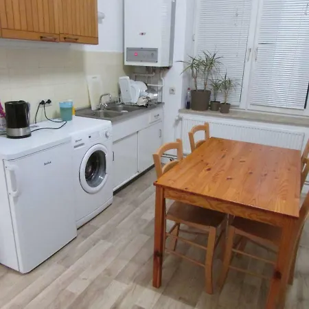 Apartament The Right Place In For Your :) *